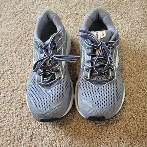 Brooks ghost 12 womens 7.5 regular width